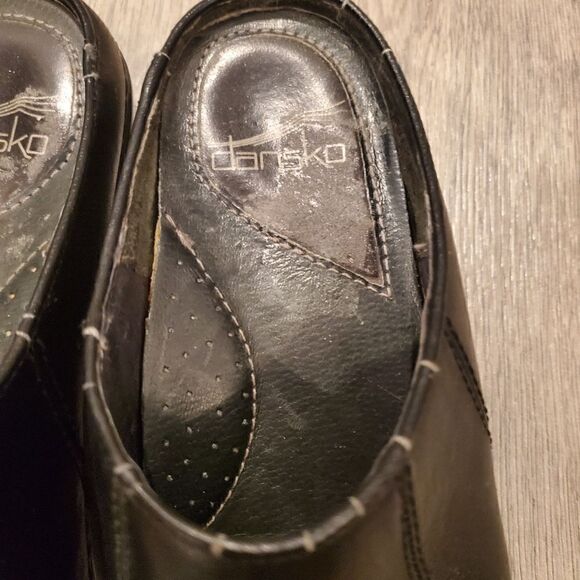 Dansko Womens Black Mules - Picture 5 of 7